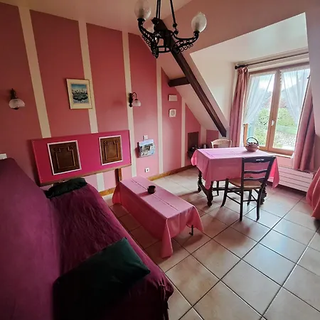 Apart Otel Location A Le Chateau Coucy-le-Château-Auffrique